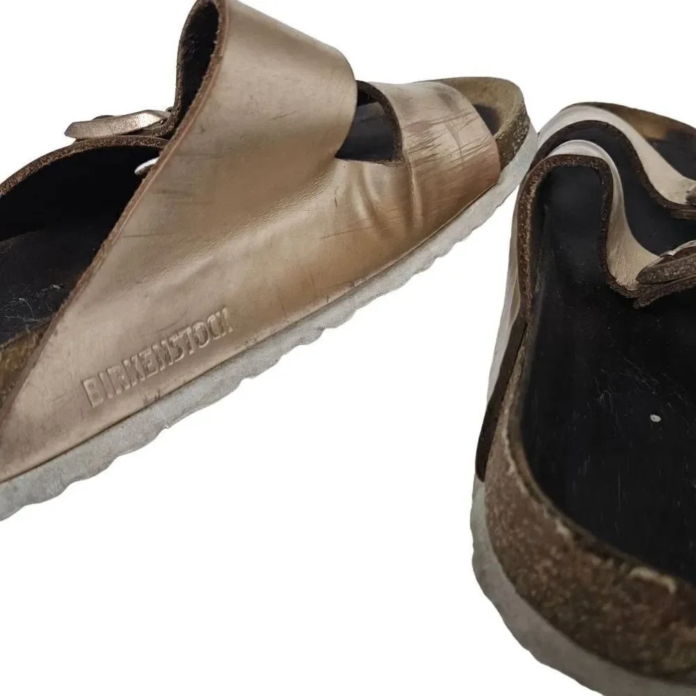 Birkenstock rose gold